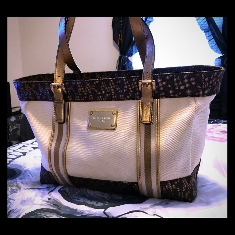 AUTH MK CREAM CANVAS & BRN LTHR TOTE BAG / MED SZ